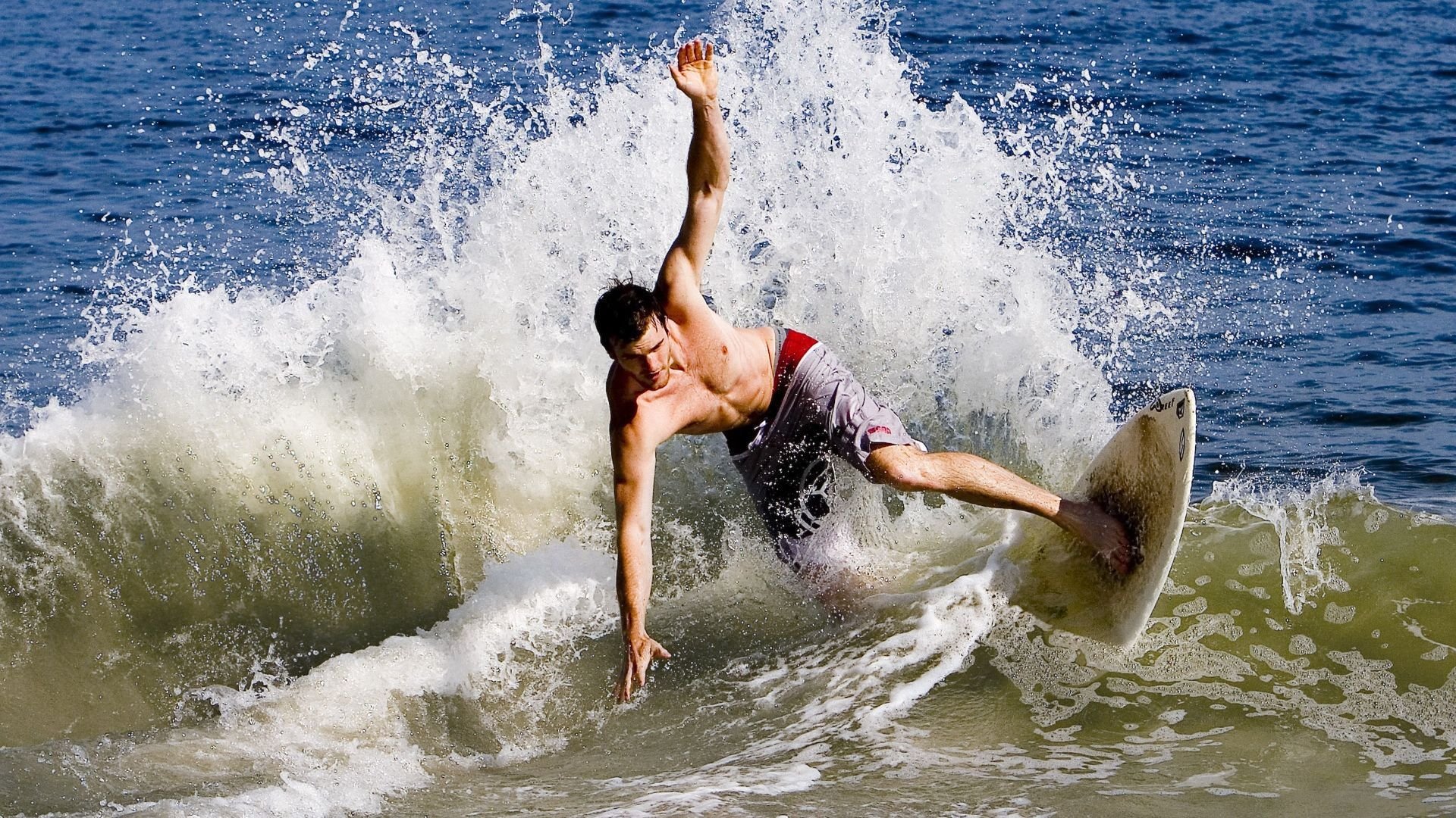 Kaiyun APP-中国足球社会化服务体系逐步建立，惠及全民群众，中国足球整体改革方案