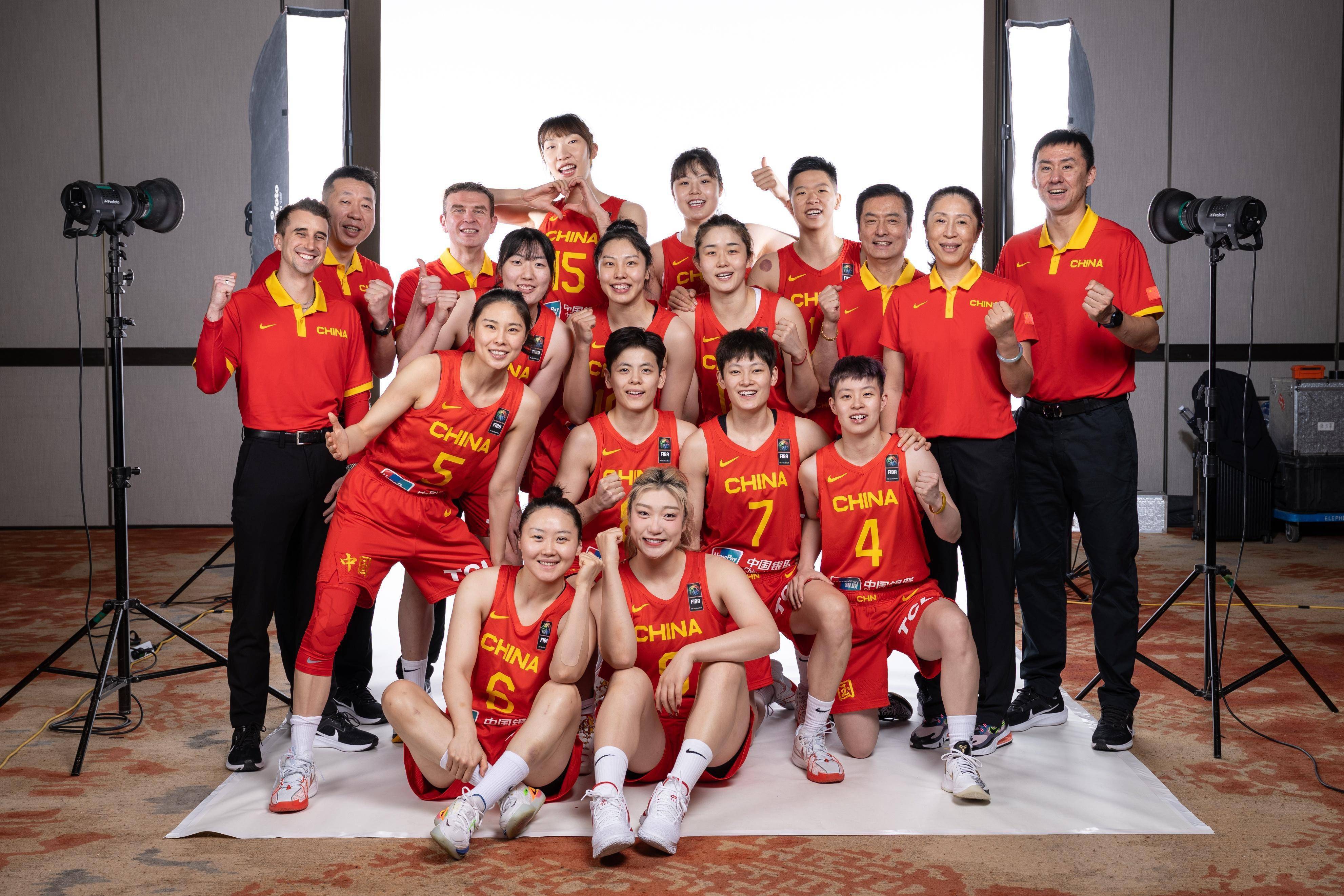 包含开云体育：中国女篮：海外训练，提升实力，备战奥运资格赛的词条
